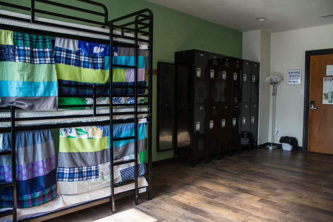 Cream City Hostel Милуоки Екстериор снимка