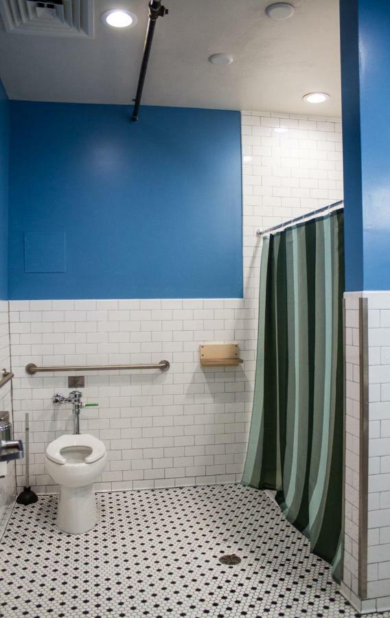 Cream City Hostel Милуоки Екстериор снимка