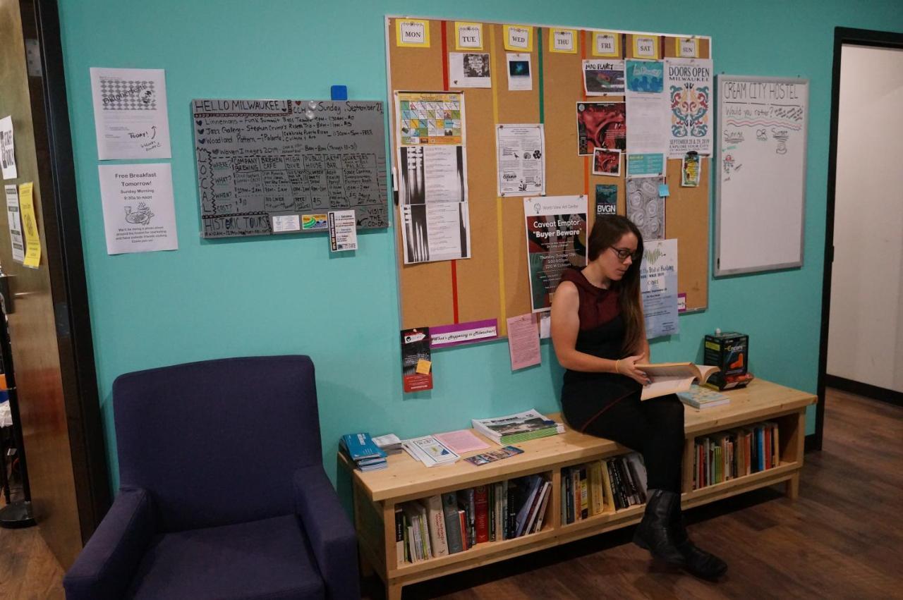Cream City Hostel Милуоки Екстериор снимка